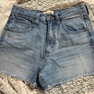 Universal Thread Light Blue Jean Shorts